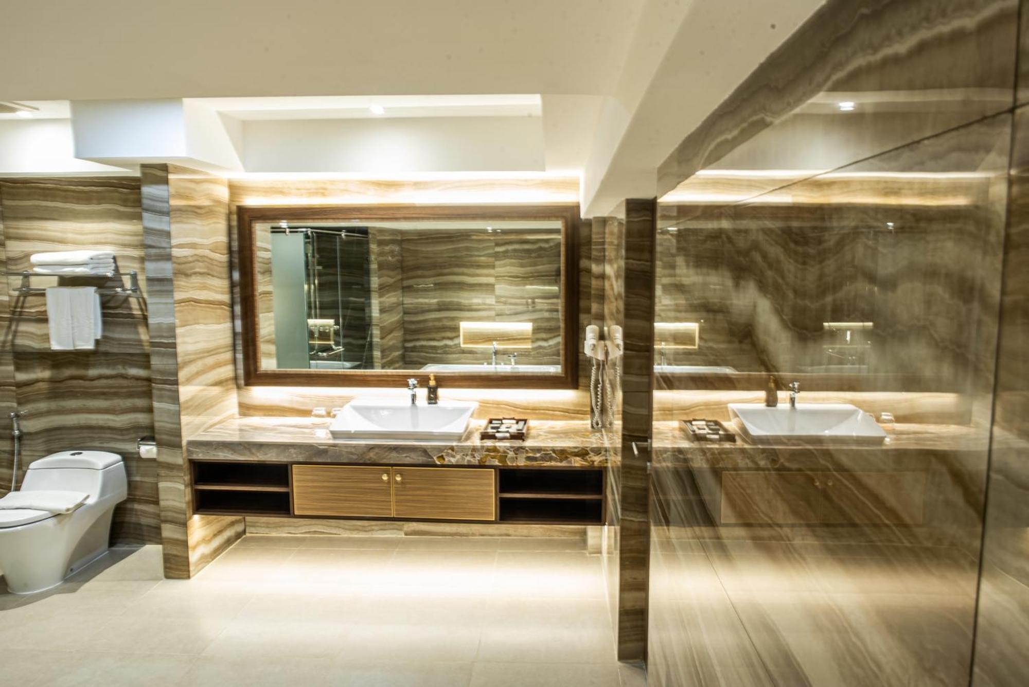 Dream Of Aventus Hotel Kuta Кута Номер фото